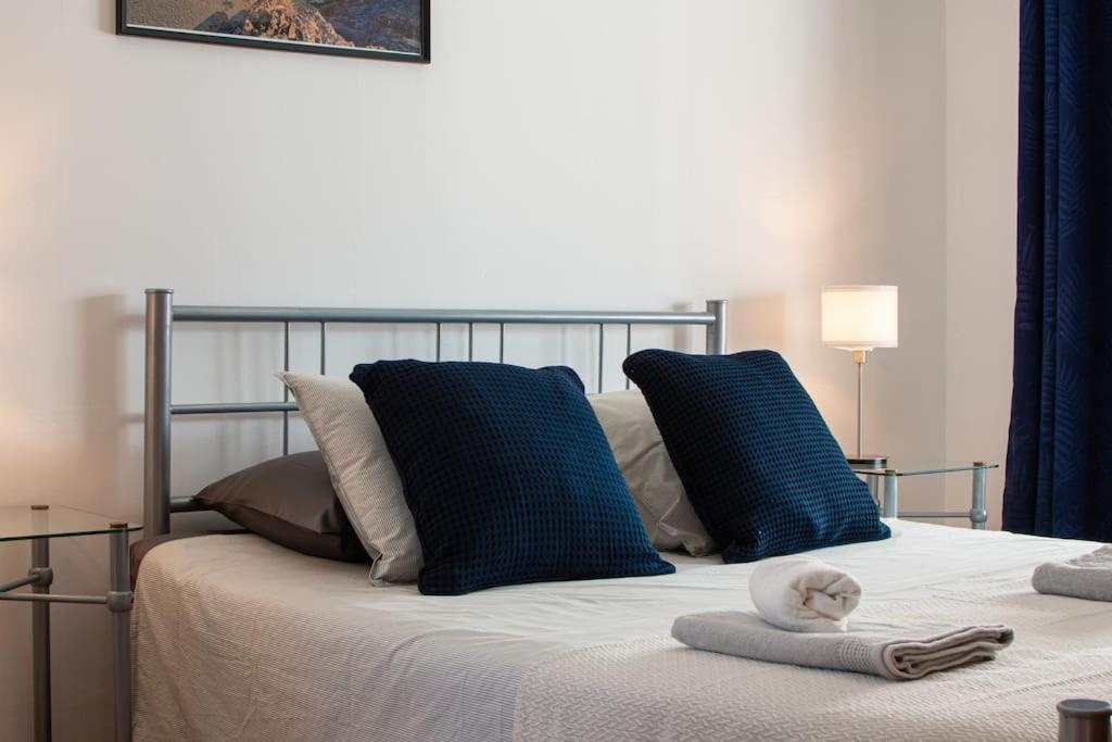Casa Marlay Spacious, Heated Pool, Bbq & Fast Wi-Fi Only 15 Minutes Walk To Town Playa Blanca  Exterior foto